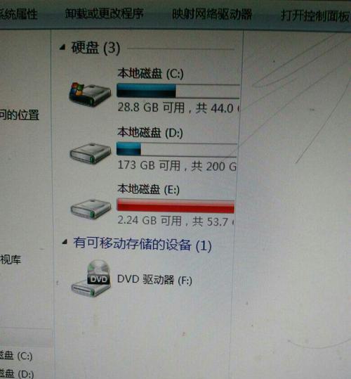 插入U盘后电脑无反应的原因分析与解决方法（U盘连接问题-为什么电脑无法识别插入的U盘？）