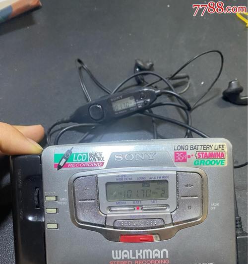 索尼MZN10（细腻音质，轻松携带，让音乐成为生活的伴侣）