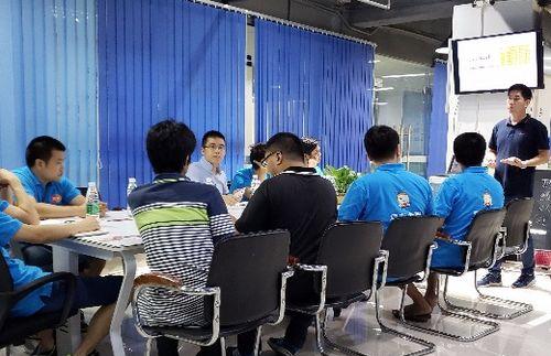 电信业务员的成就与挑战（职业优势与发展前景分析）